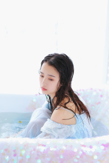 张书记不戴套杨雨婷